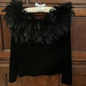 🎄🎁Off-Shoulder Feathery Holiday Party Top Velvet Bodice Quarter Length Sleeves